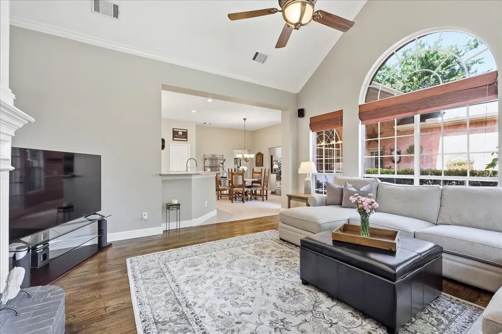 940 Creek Crossing Coppell TX 75019