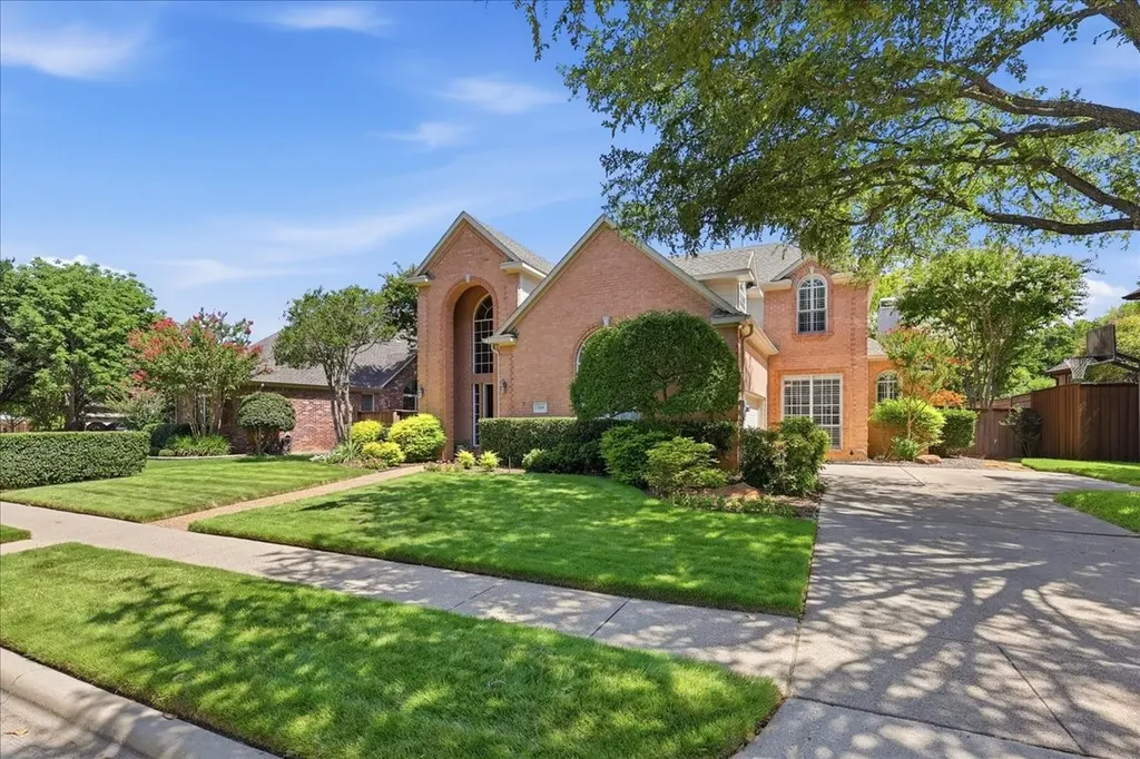 940 Creek Crossing Coppell TX 75019