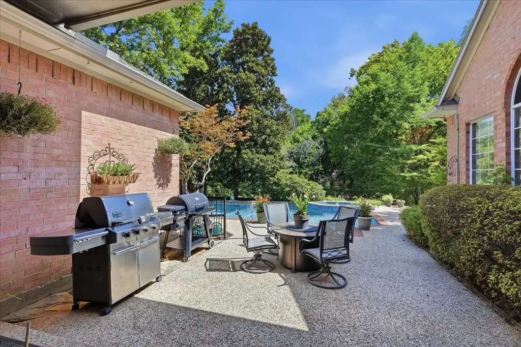 940 Creek Crossing Coppell TX 75019