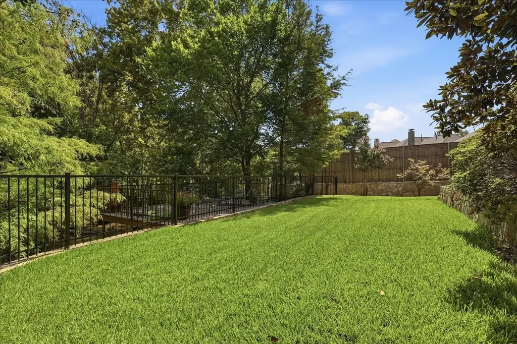 940 Creek Crossing Coppell TX 75019