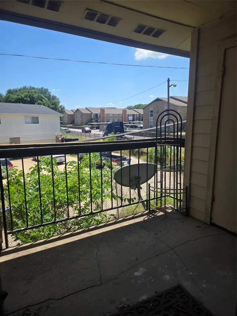 12484 Abrams Road Dallas TX 75243