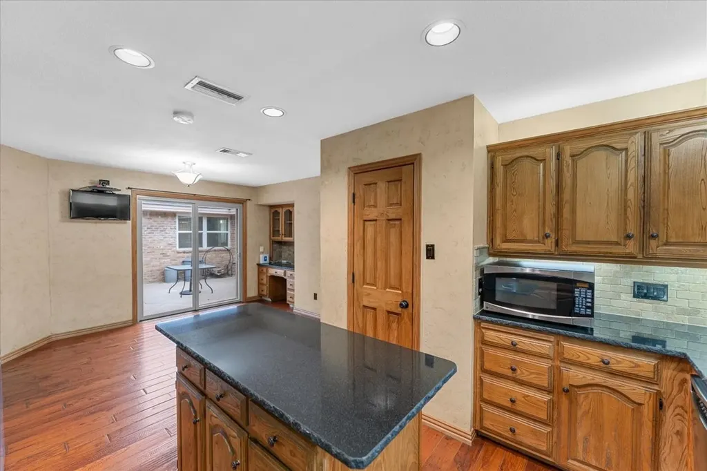 20 Timberline Drive Trophy Club TX 76262