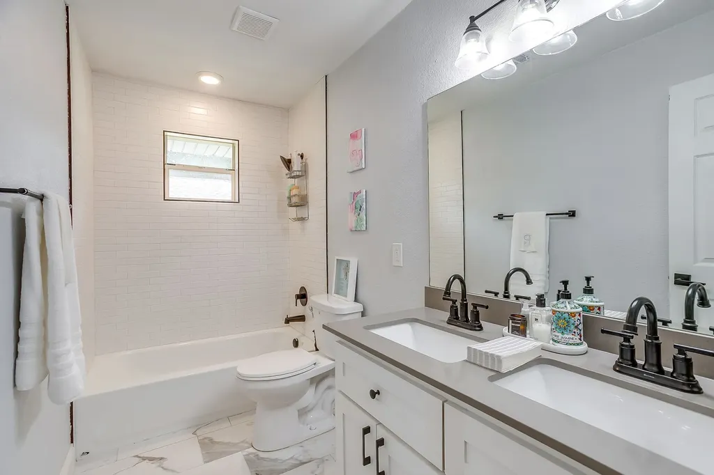 10023 Shadyview Drive Dallas TX 75238