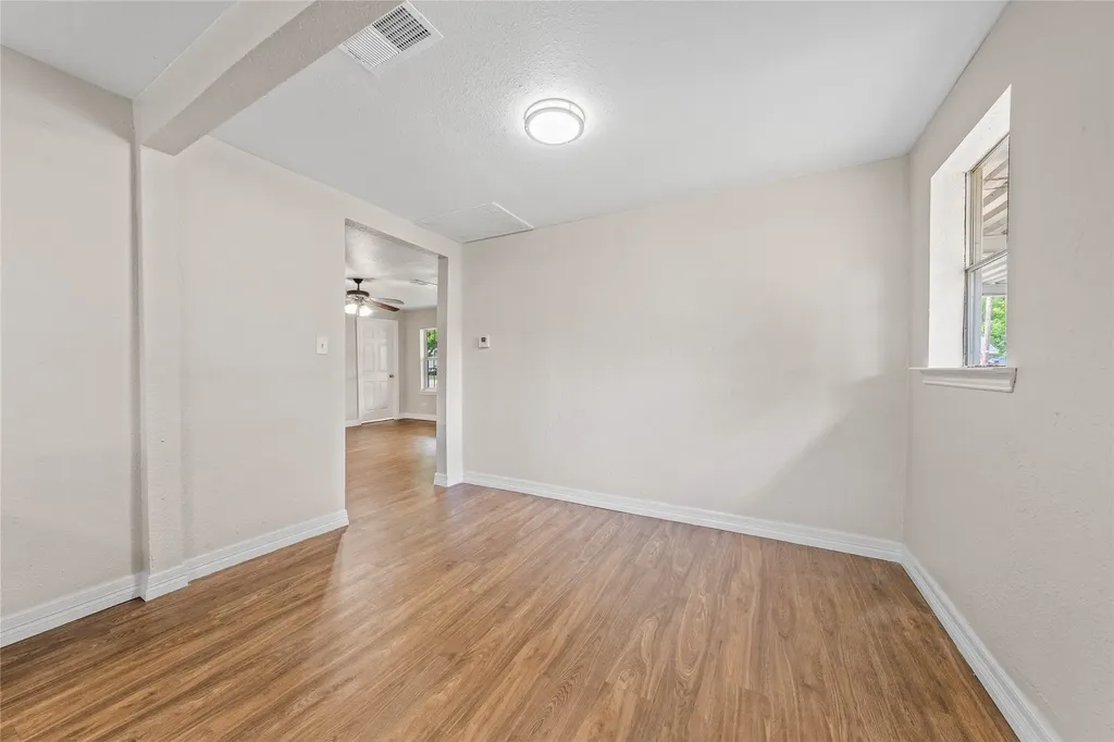 117 N Oak Street Lacy Lakeview TX 76705