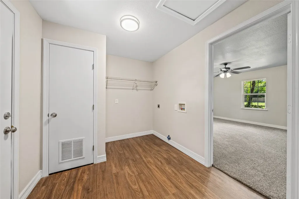 117 N Oak Street Lacy Lakeview TX 76705