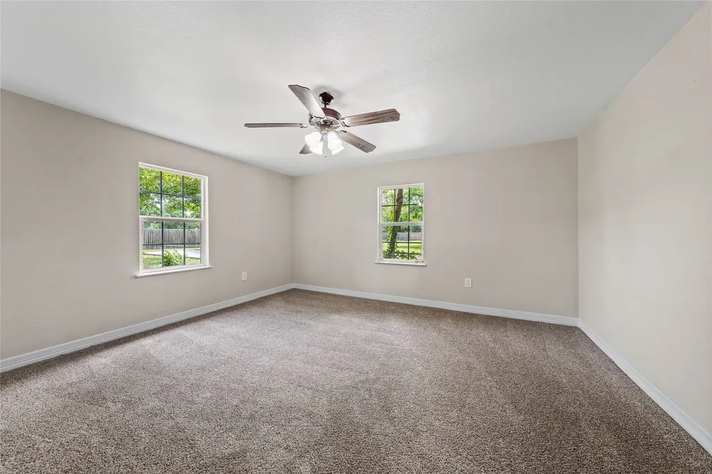 117 N Oak Street Lacy Lakeview TX 76705