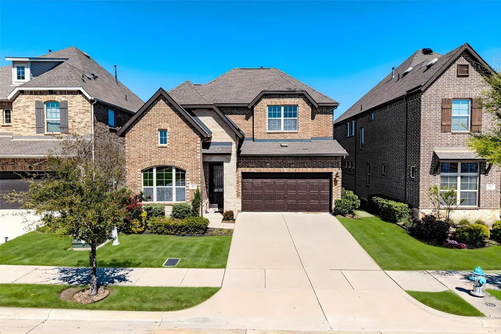 523 Paddock Way Irving TX 75039