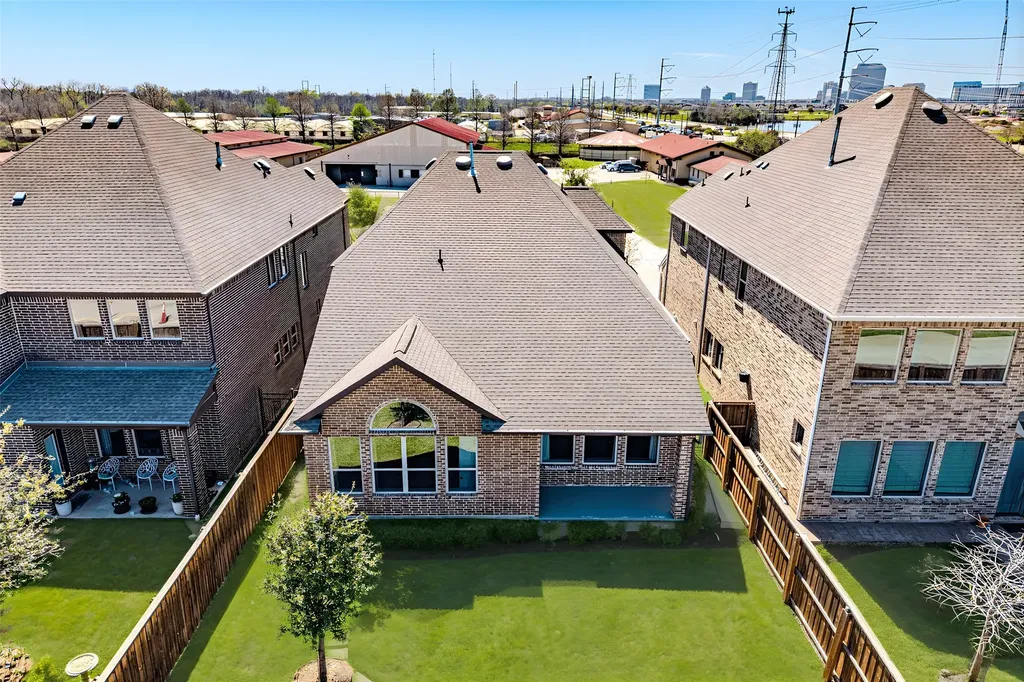 523 Paddock Way Irving TX 75039