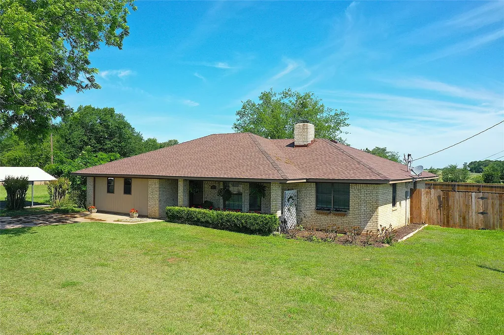 525 N Fm 80 N Streetman TX 75859