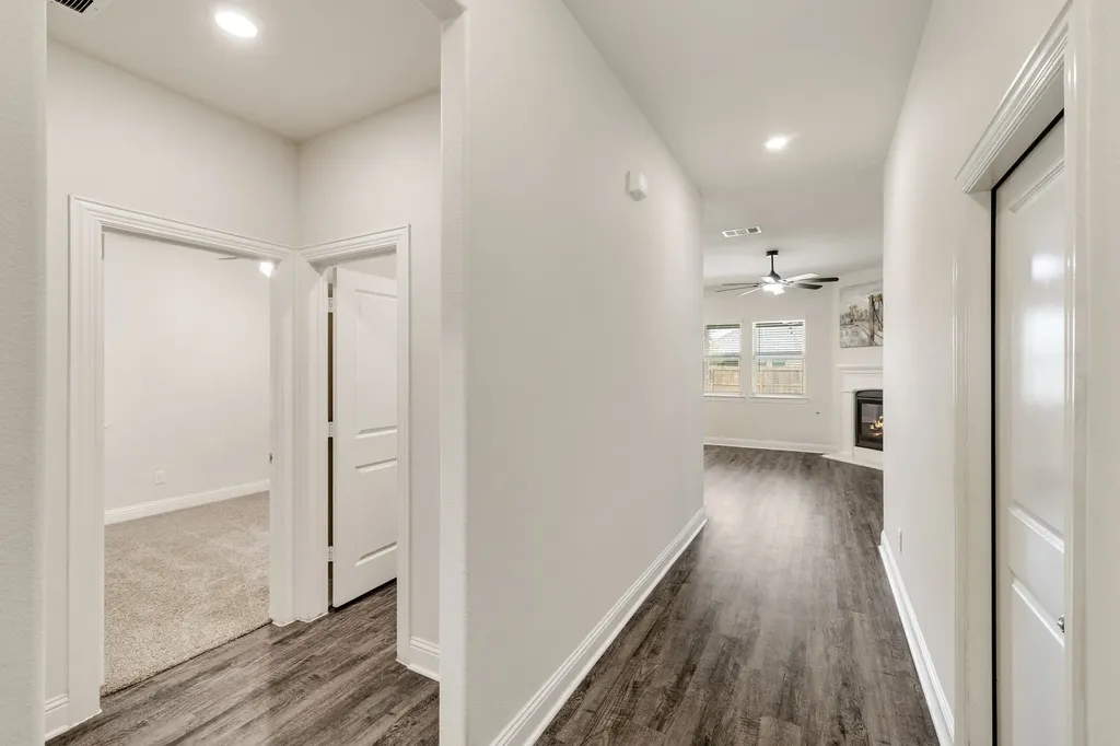 2717 Ainsworth Road Aubrey TX 76227