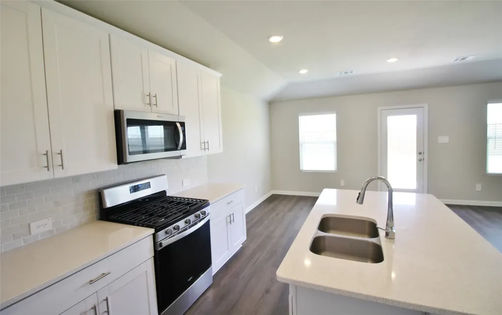 4208 Mountain Creek Drive Farmersville TX 75442