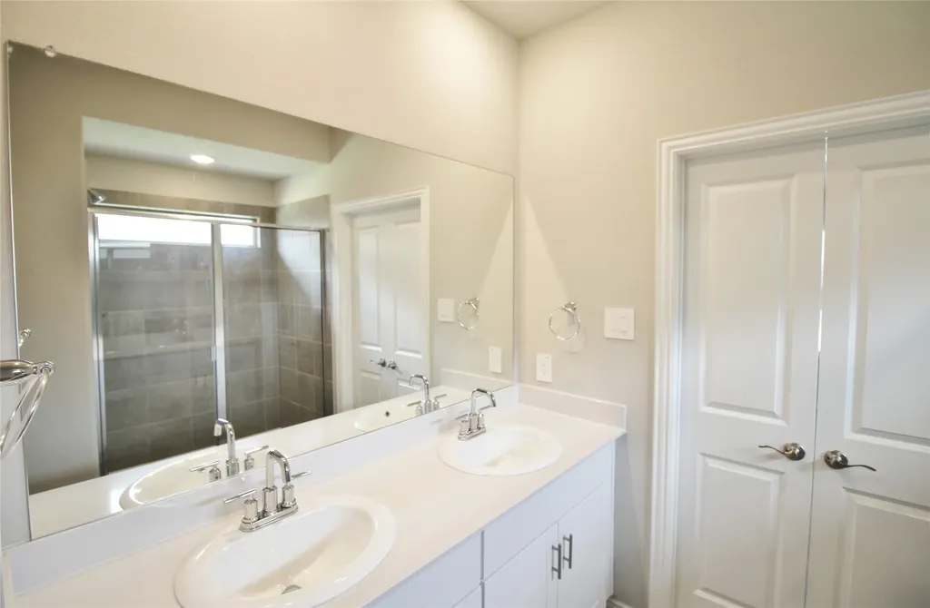 4208 Mountain Creek Drive Farmersville TX 75442