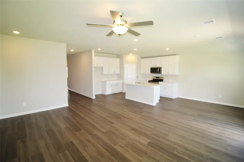 4208 Mountain Creek Drive Farmersville TX 75442
