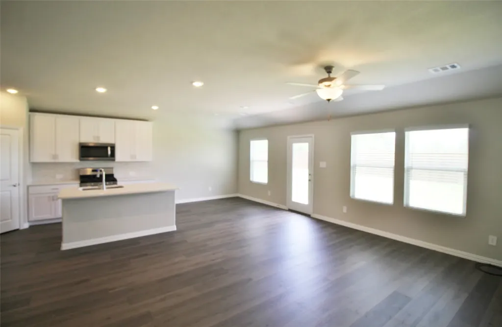 4208 Mountain Creek Drive Farmersville TX 75442