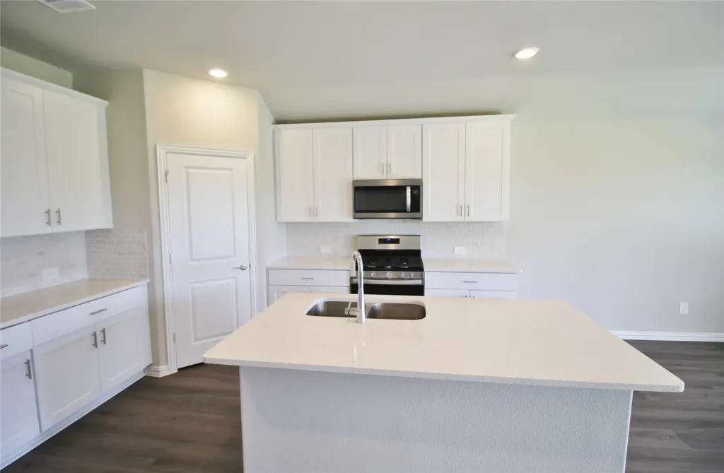 4208 Mountain Creek Drive Farmersville TX 75442