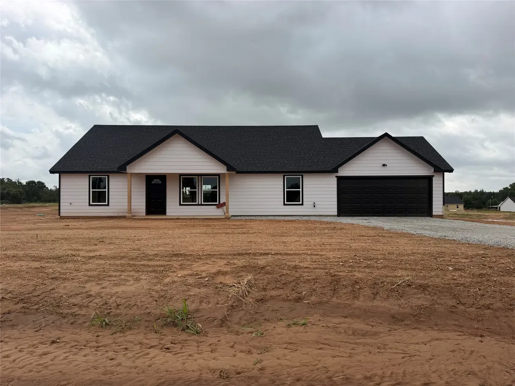 329 Myers Drive Springtown TX 76082