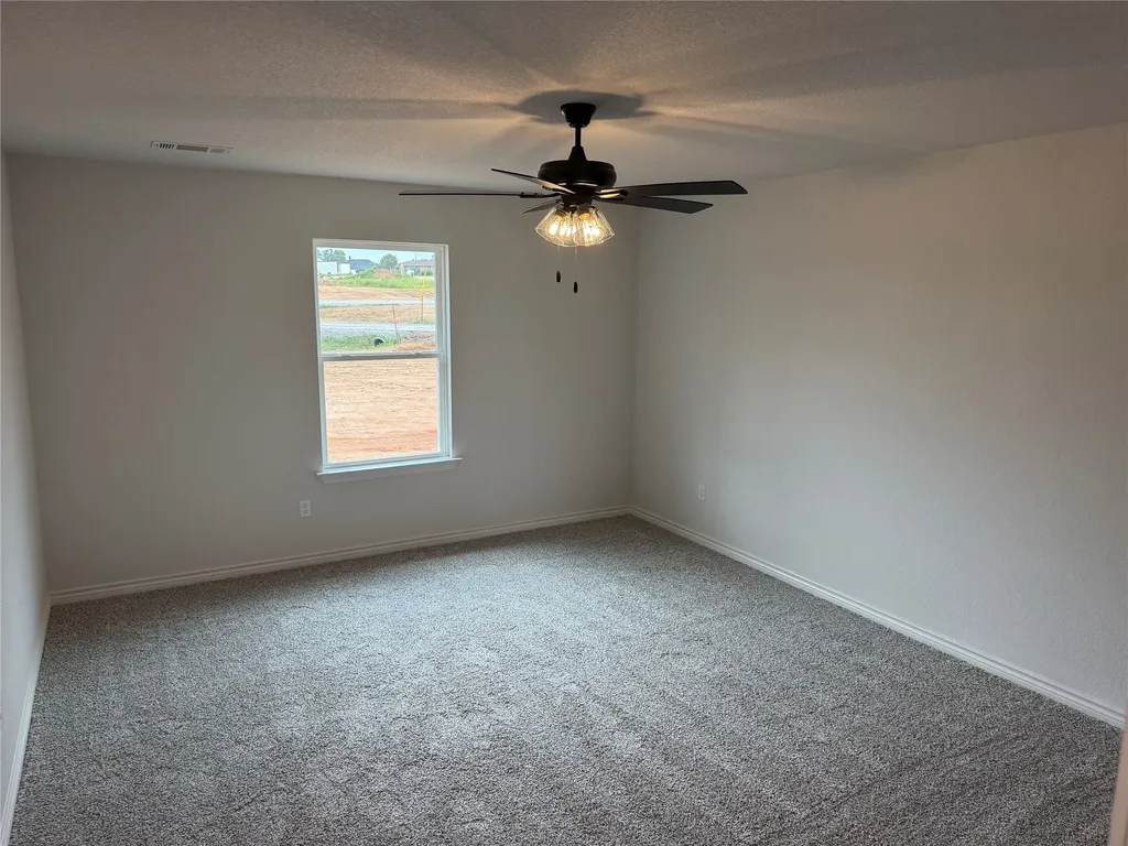 329 Myers Drive Springtown TX 76082