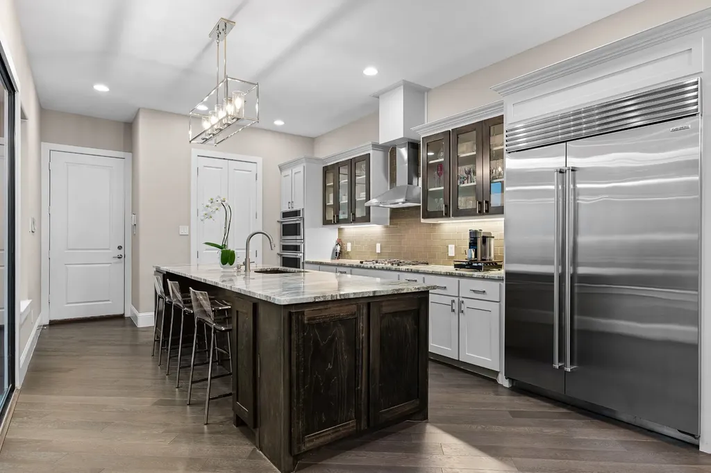 5606 La Foy Boulevard Dallas TX 75209