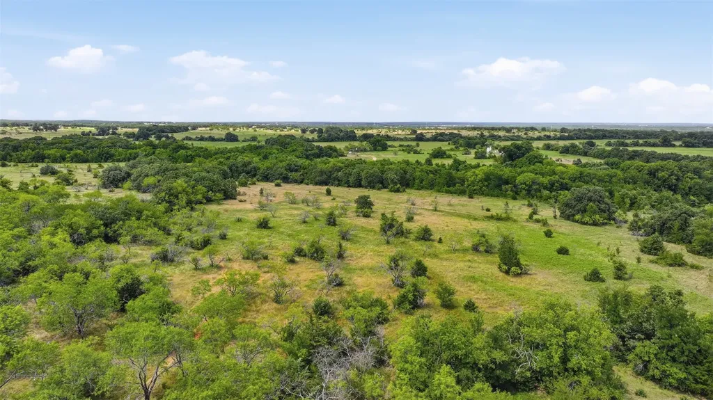 647 County Road 1480 Alvord TX 76225