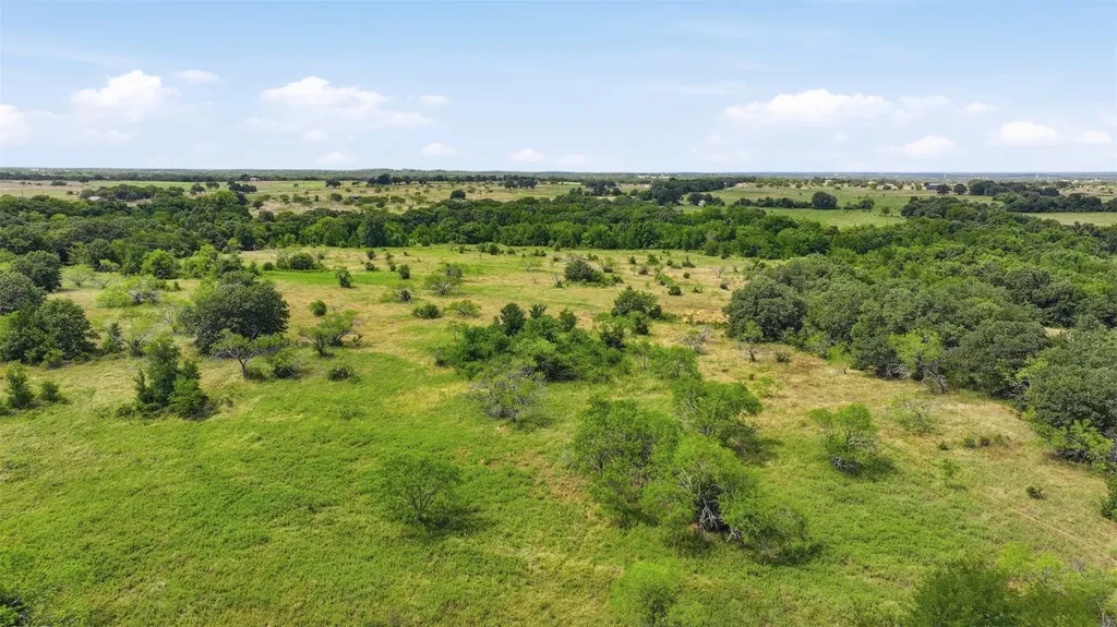 647 County Road 1480 Alvord TX 76225