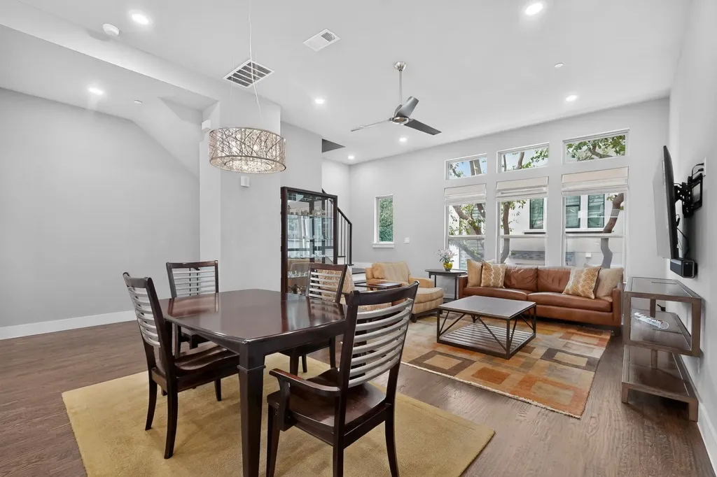 3170 Carmel Street Dallas TX 75204