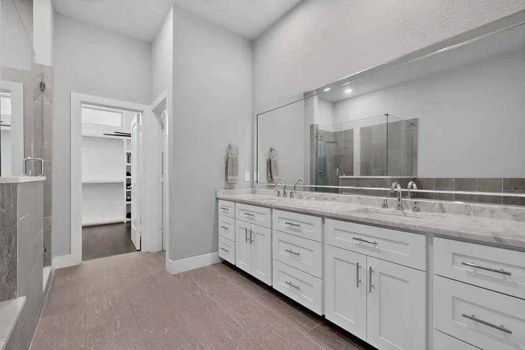 3170 Carmel Street Dallas TX 75204