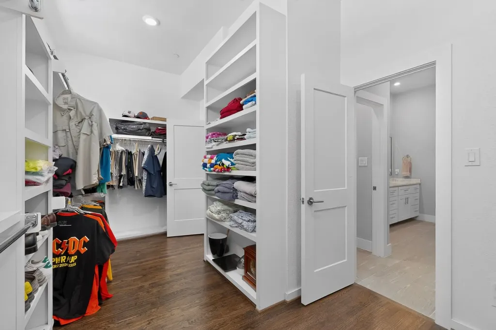 3170 Carmel Street Dallas TX 75204