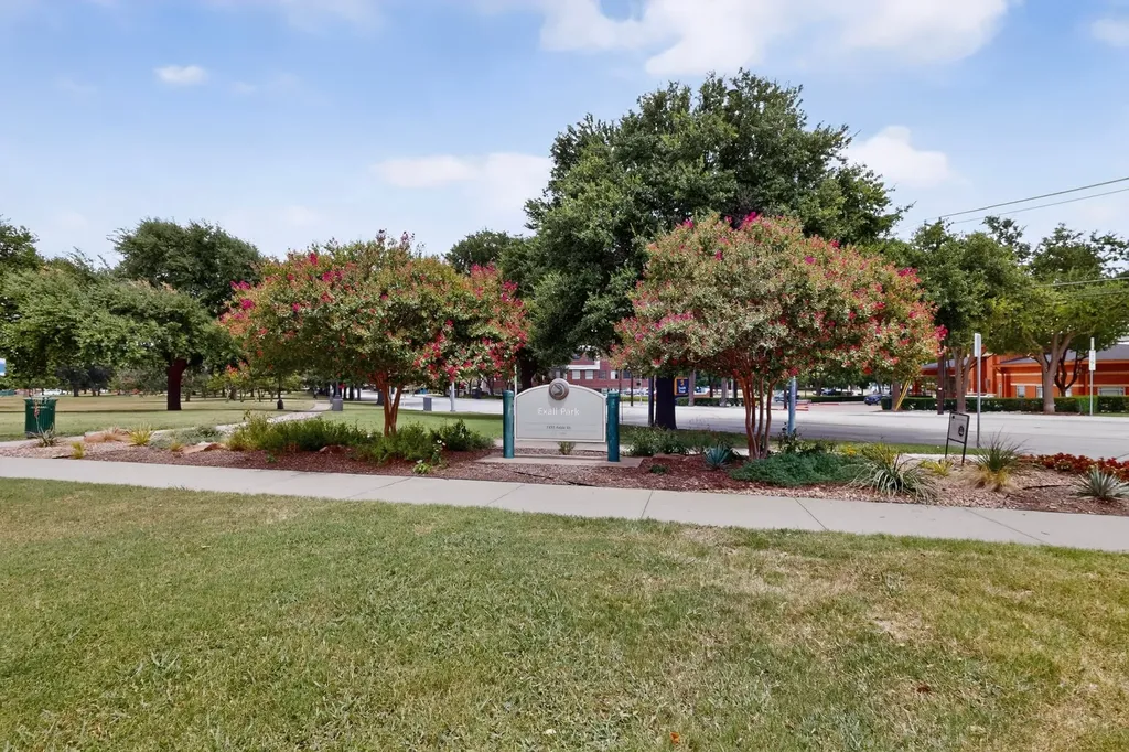 3170 Carmel Street Dallas TX 75204
