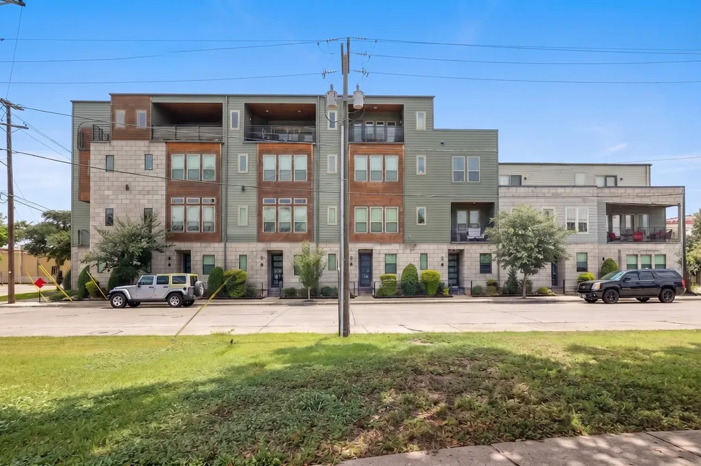 3170 Carmel Street Dallas TX 75204