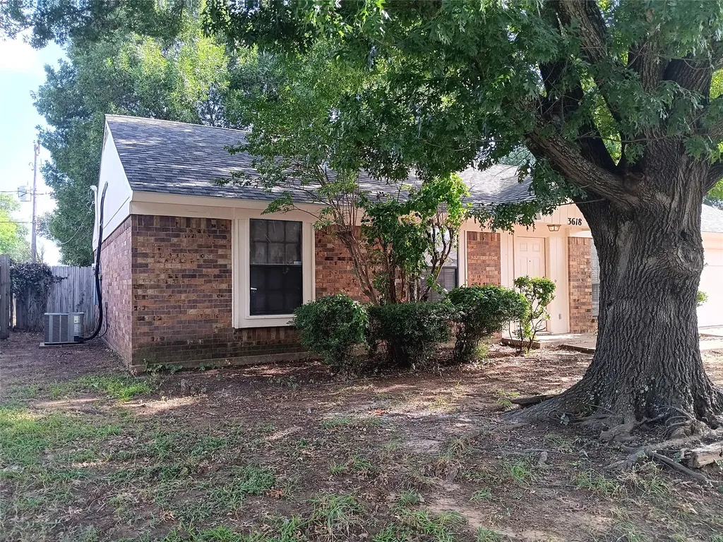 3618 Wentworth Drive Arlington TX 76001