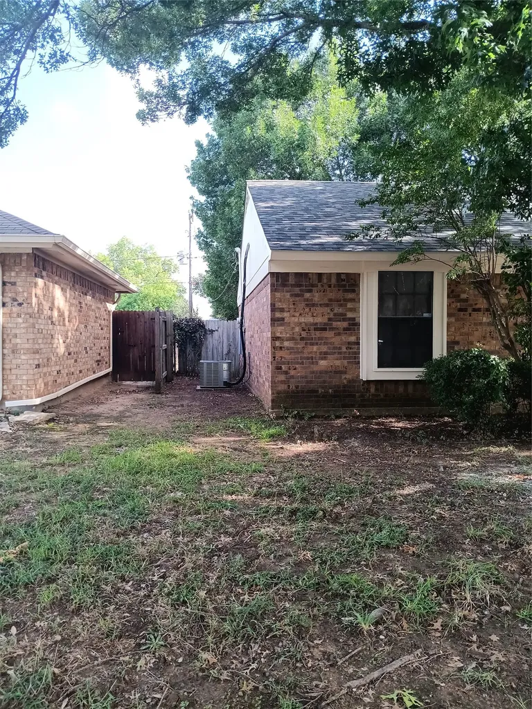 3618 Wentworth Drive Arlington TX 76001