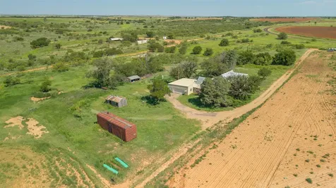 15400 County Road I Wellington TX 79079