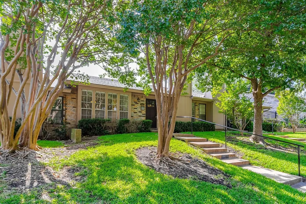 10626 Northboro Street Dallas TX 75230