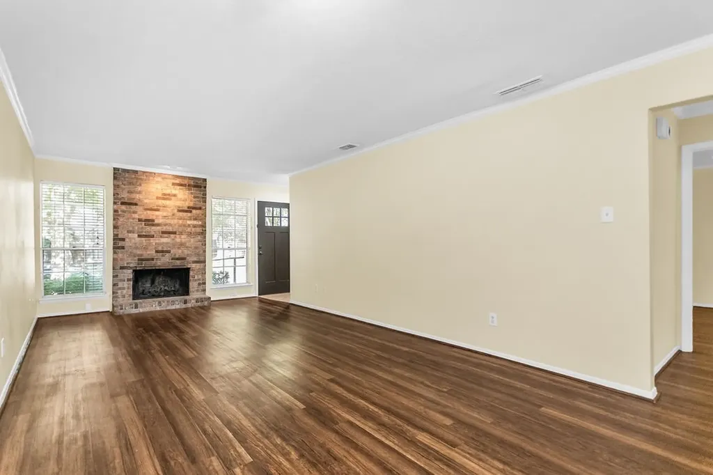 10626 Northboro Street Dallas TX 75230