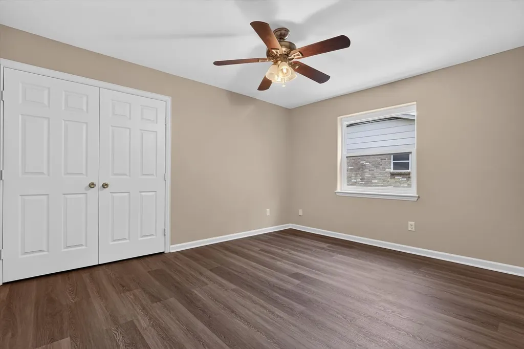 624 Hallvale Drive White Settlement TX 76108