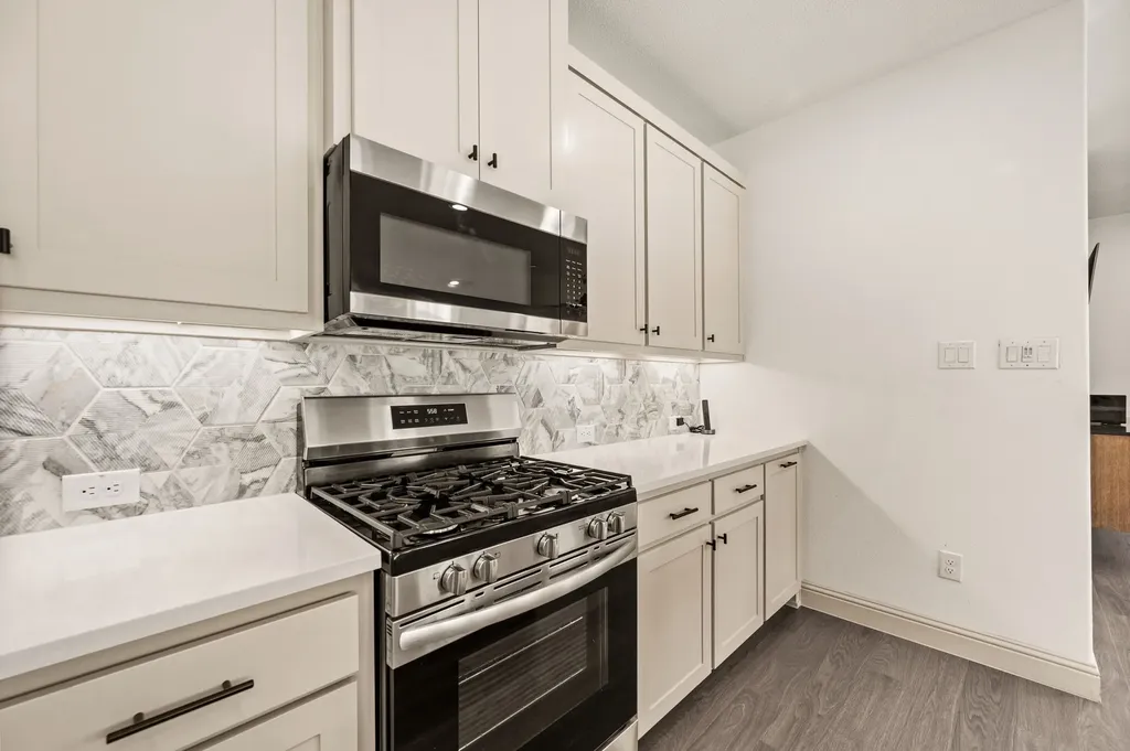 4348 James Street North Richland Hills TX 76180