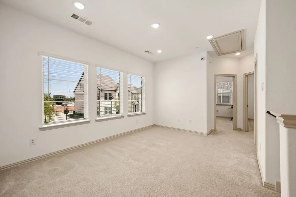 4348 James Street North Richland Hills TX 76180