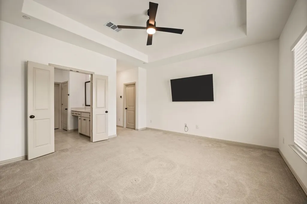 4348 James Street North Richland Hills TX 76180