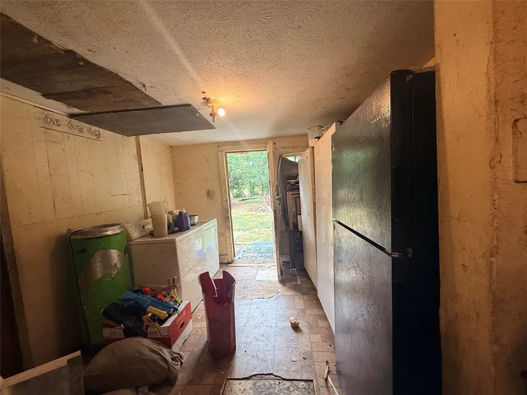 311 SW 3rd Street Mineral Wells TX 76067