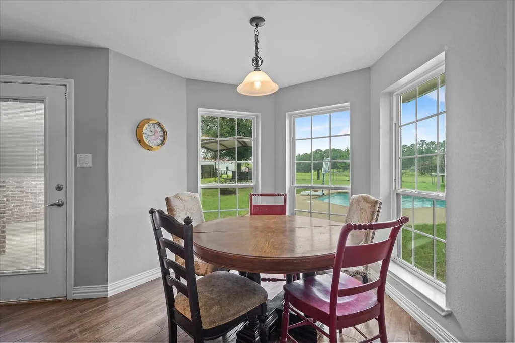 169 Vz County Road 1503 Van TX 75790