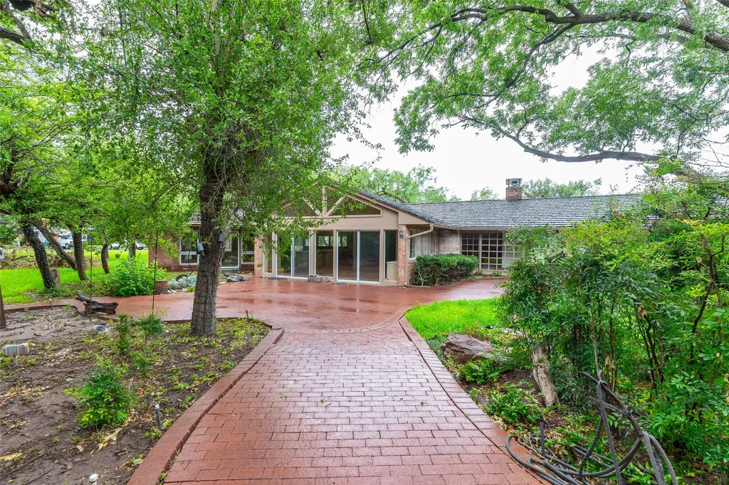 325 Elm Cove Drive Abilene TX 79605