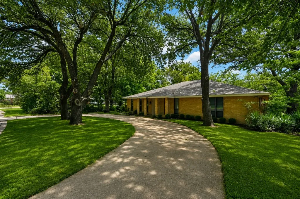 600 Terrace Drive Desoto TX 75115