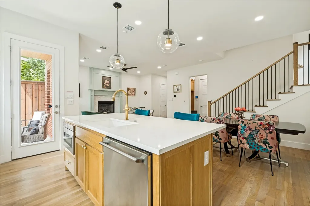 7108 Brisa Drive Dallas TX 75223