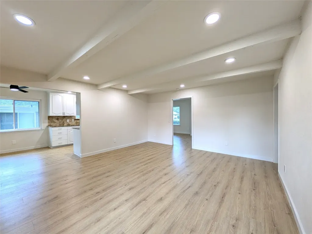 1400 Oakhill Drive Plano TX 75075