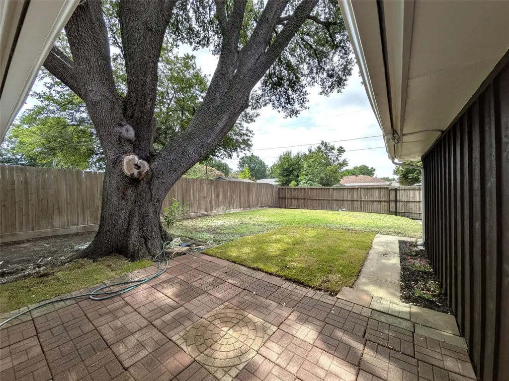 1400 Oakhill Drive Plano TX 75075