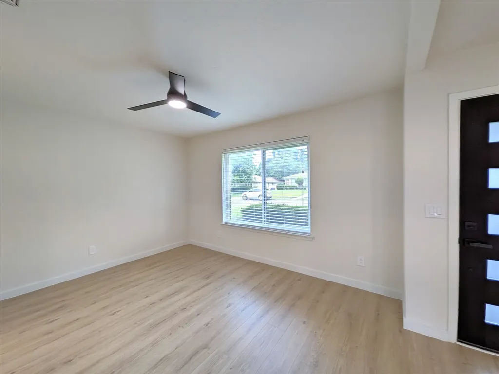 1400 Oakhill Drive Plano TX 75075