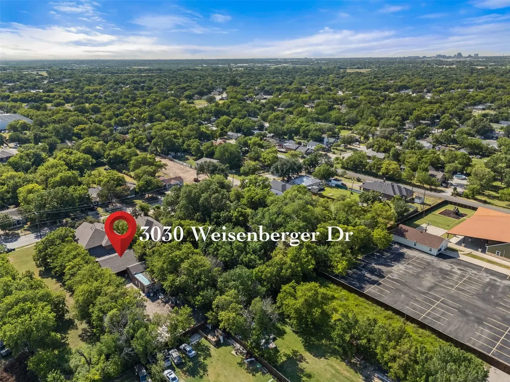 3030 Weisenberger Drive Dallas TX 75212