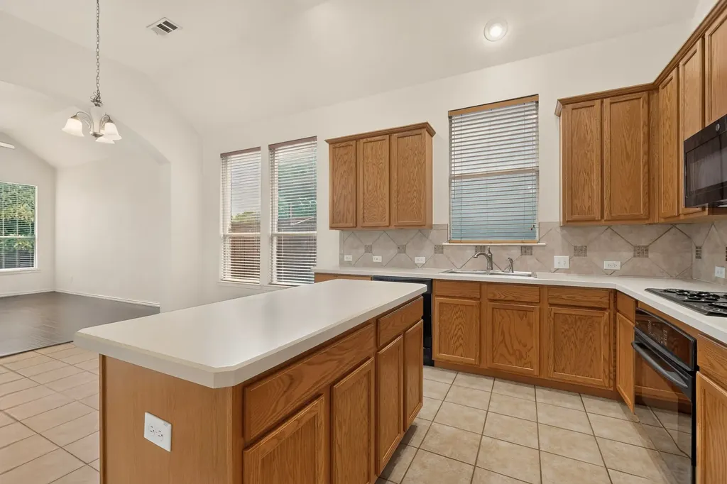 6808 Mason Drive Mckinney TX 75070
