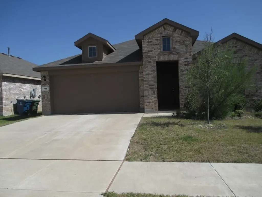 708 Spaulding Street Justin TX 76247