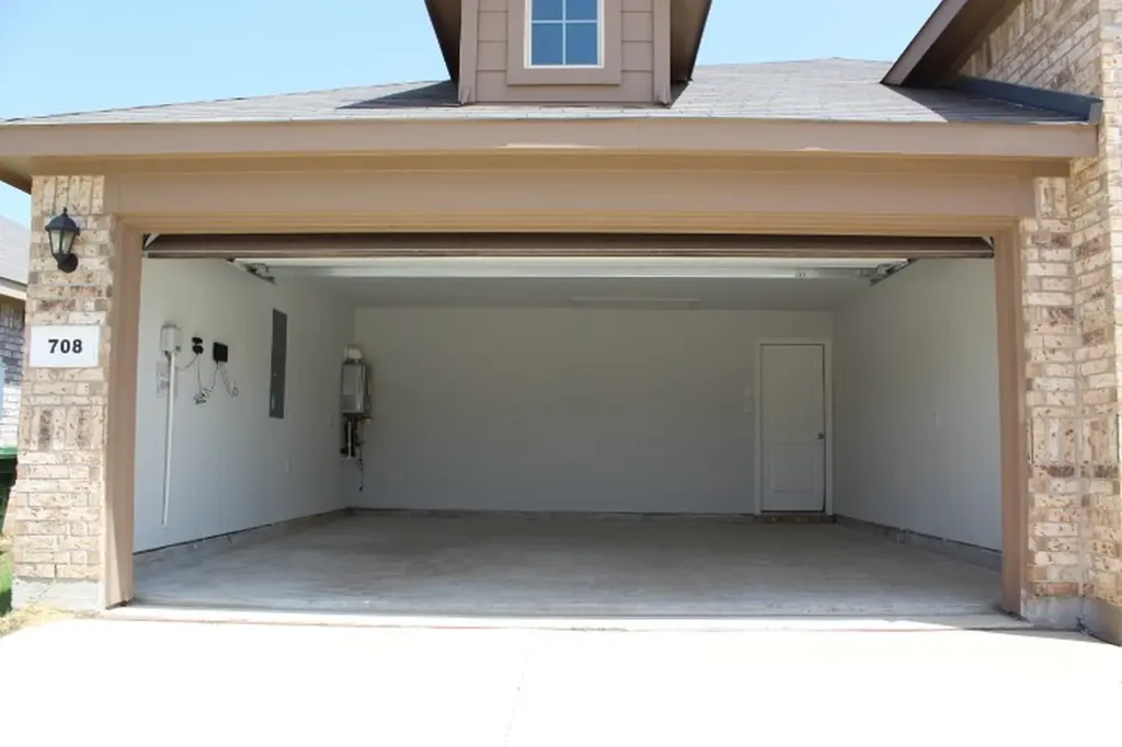 708 Spaulding Street Justin TX 76247